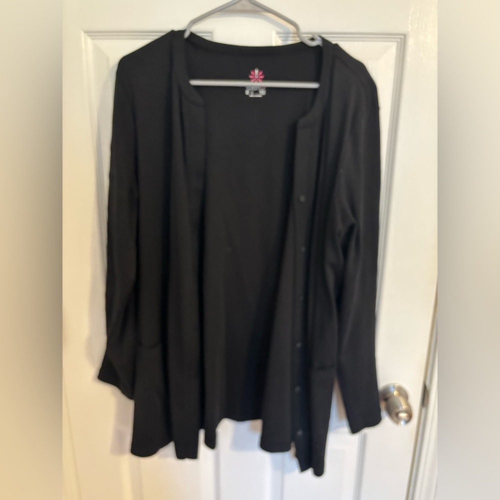 Isaac Mizrahi Black Button-Up Cardigan - Large